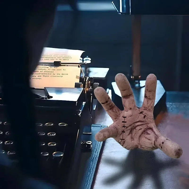 Halloween Horror Props Broken Hands Horror Wednesday Thing Hand Toy Latex Figurine Home Decor Desktop Crafts Party Costume Prop